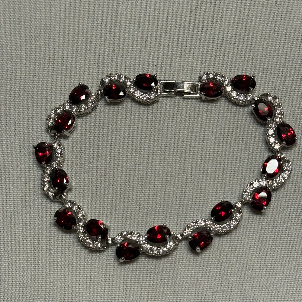 Vintage 1990s - Red & Clear Crystal Halo Bracelet - Silver Tone Glam